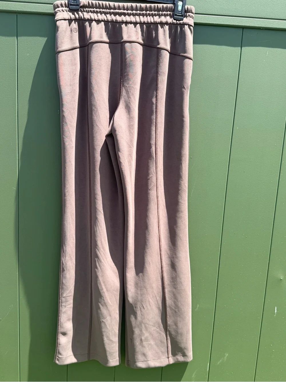 Lululemon Softstreme High-Rise Wide-Leg Pants – Women’s Size 6